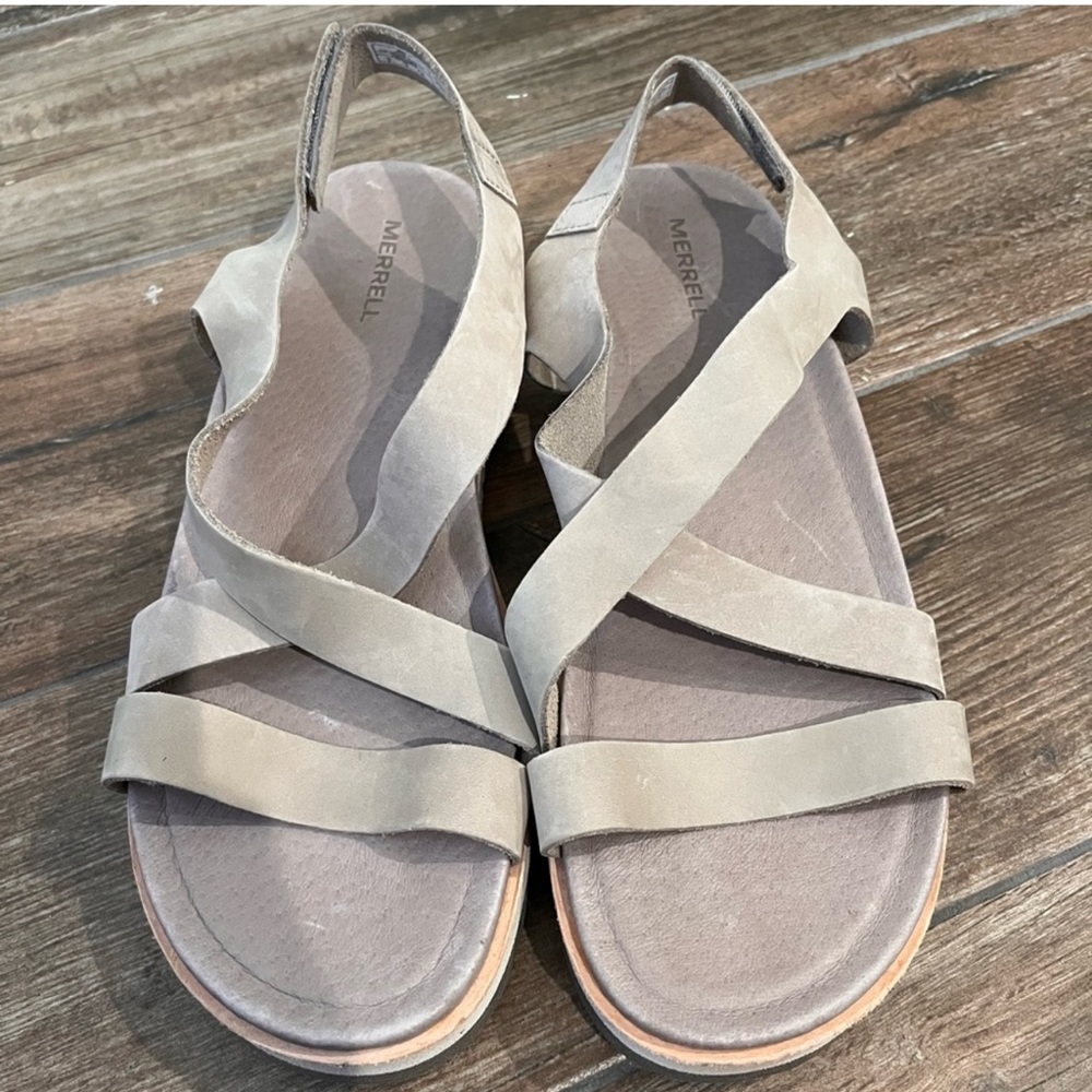 Merrell platform sandals size 9